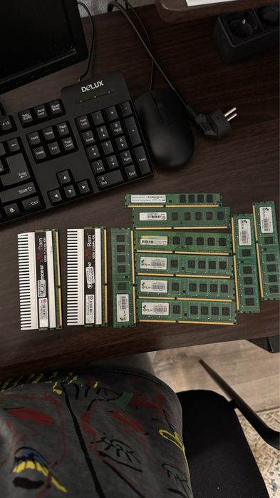 Продам ОЗУ DDR3 по 4gb