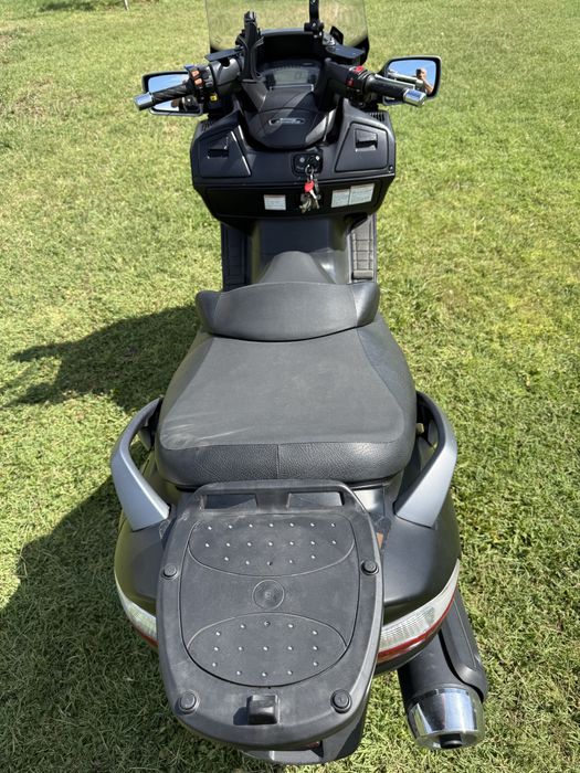 Suzuki Burgman Executive 650 ABS