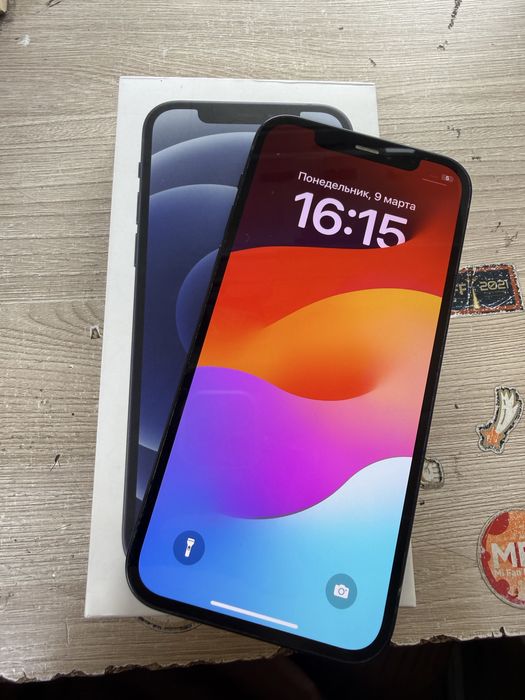 Айфон 12 64 гб% коробка документы есть