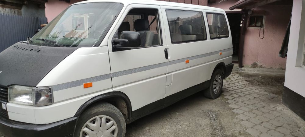 Vând Volkswagen T4