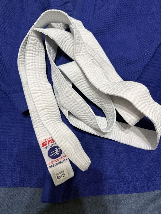 Продам кимано на тэйквандо