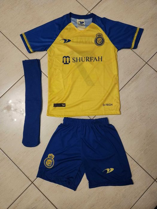 MBappe 7 PSG + Калци + Шапка 2023г Нов Детско Мбаппе ПСЖ Комплект New