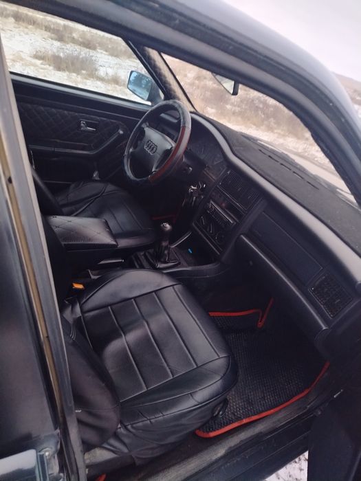 Продам машину ауди б4