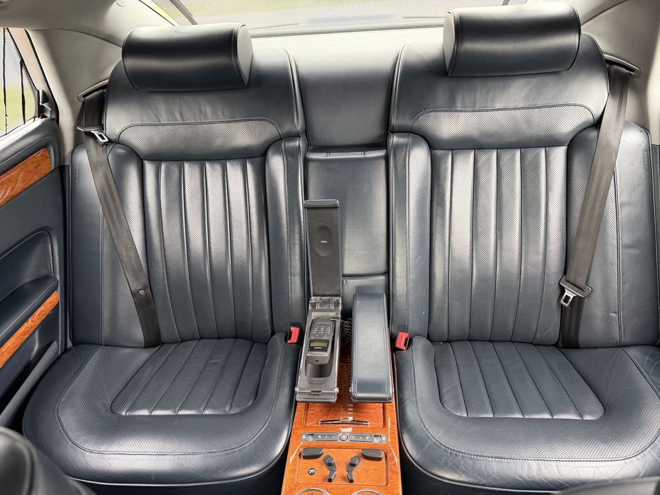 VW Phaeton Long 4 Locuri Individual 4.2 benzina + Gpl