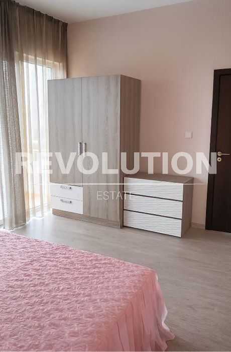 Дава се под наем Двустаен апартамент в к.к. Св.Св. Константин и Елена - 66 кв.м за 575 € - Снимка #5