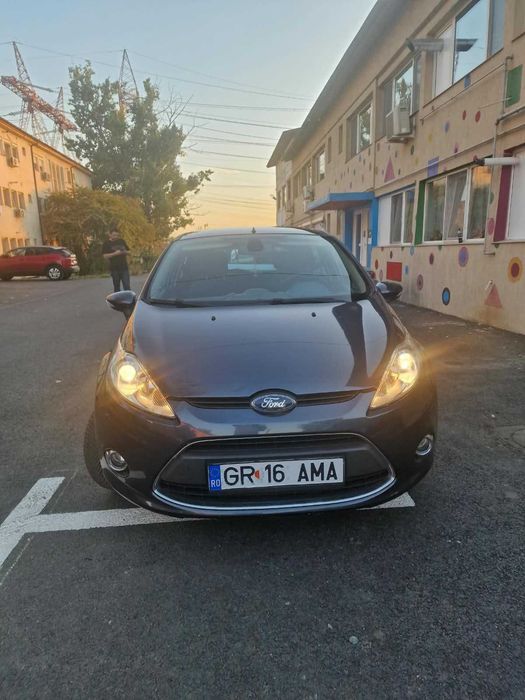 FORD Fiesta 2010 — imagine 2