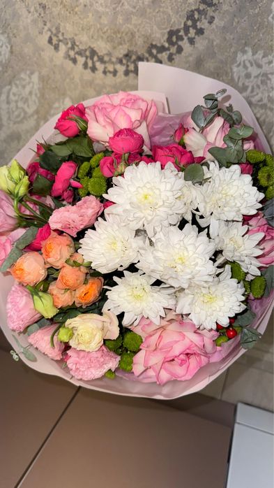 Продам букеты по 15 тыс есть 2шт