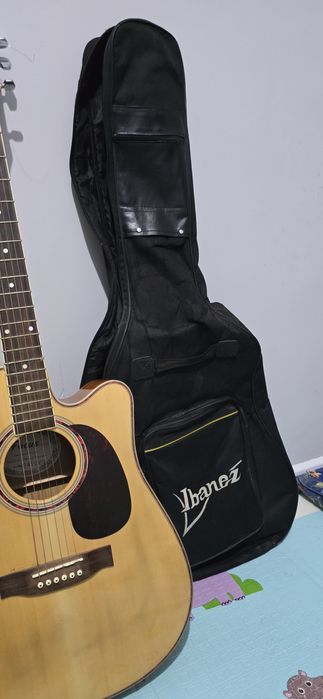 Акустические гитара  Focus