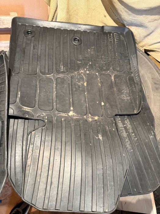 Коврики на Прадо 150