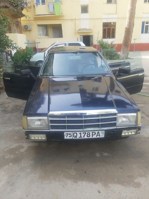 Нисан лаурельпрадаю