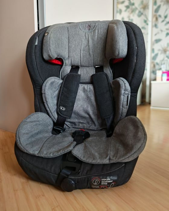 Столче за автомобил KinderKraft ISOFIX