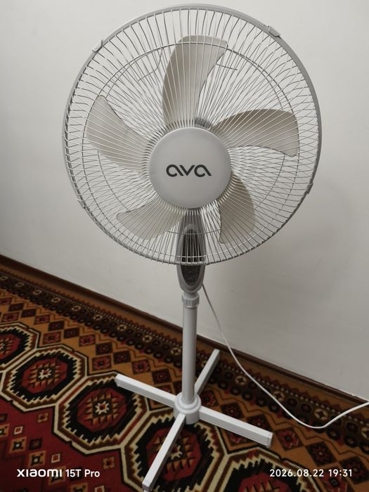 Вентилятор напольный AVA