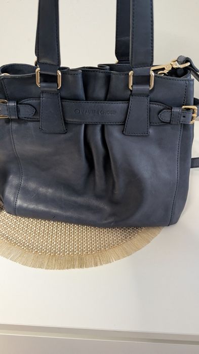 lautr'e chose geanta piele medie