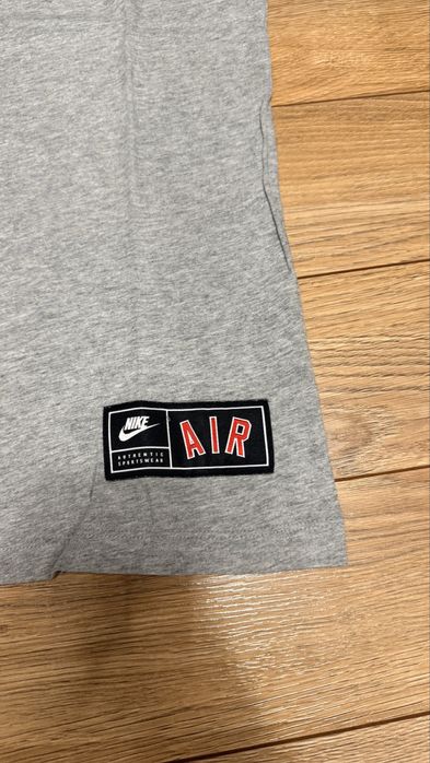 Тениска с къс ръкав Nike Air