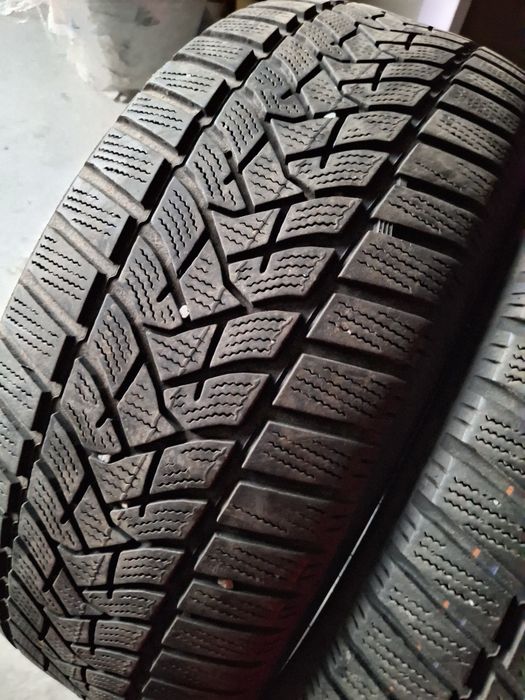 2 Anvelope de iarnă  205 55 r16 Dunlop