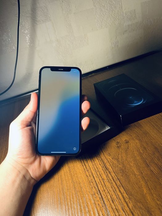 айфон 12 про в идеале