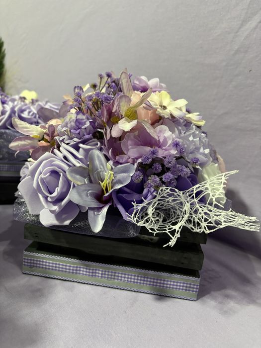 Специални кашпи за 8 март в нежно лилаво