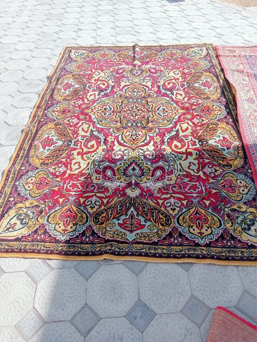 Продам ковры б/у