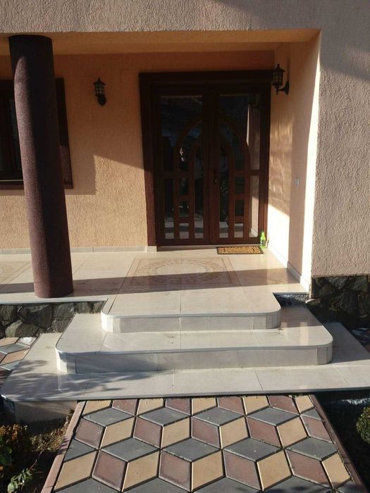 Persoana fizica execut case si amenajari interioare, exterioare