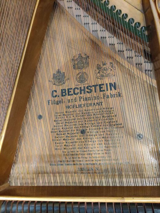 Vand pian Bechstein in stare excelenta