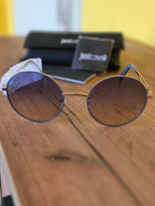 Слънчеви очила Just Cavalli