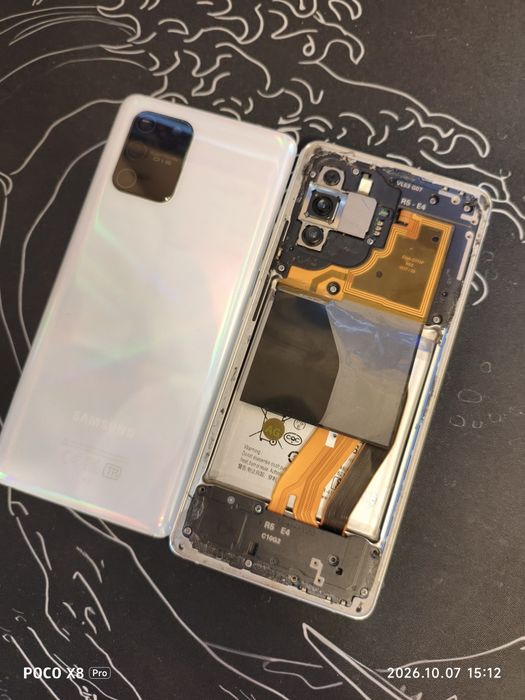 продам Samsung s10 lite