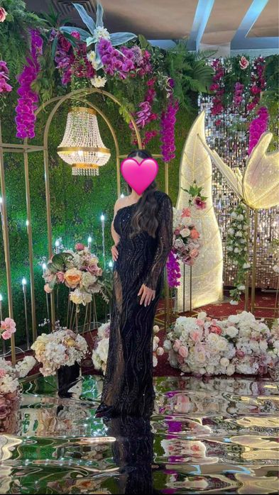 Бална рокля в черно