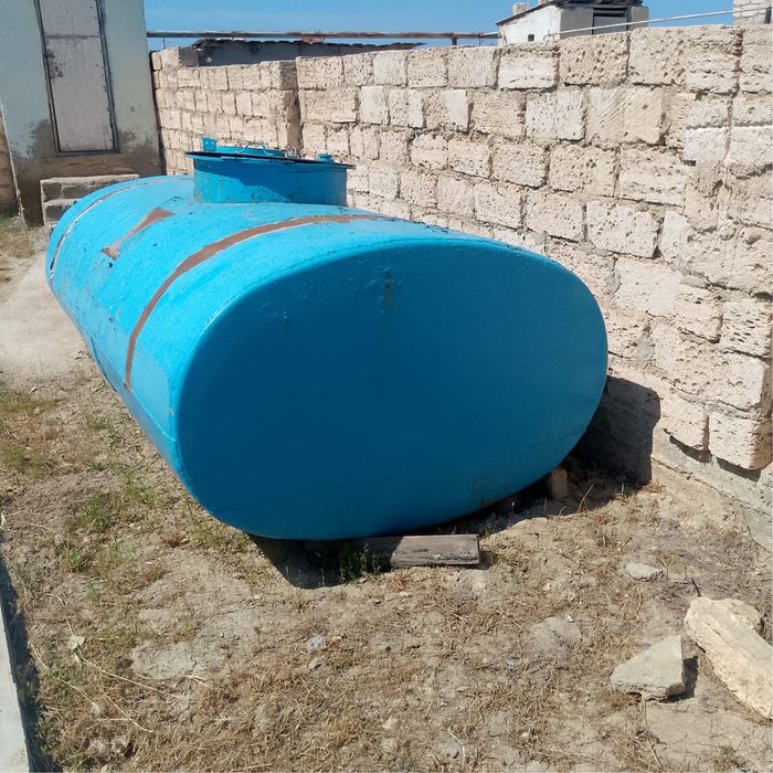 Емкост 4,2 куб сатылады