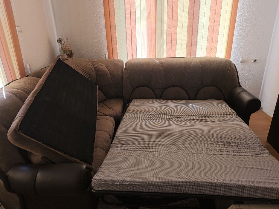 Разтегателен холов ъгъл