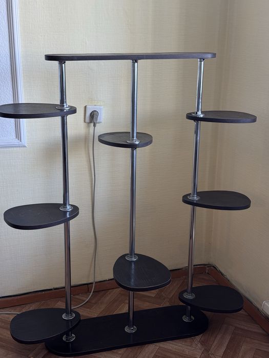 Продам полки под цветы по 7000