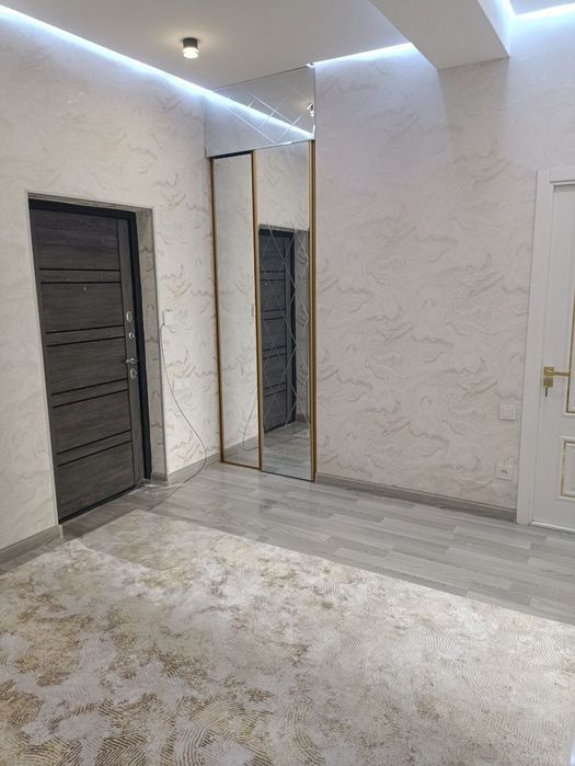 Юнусабад 2комнатная квартира продаётся!