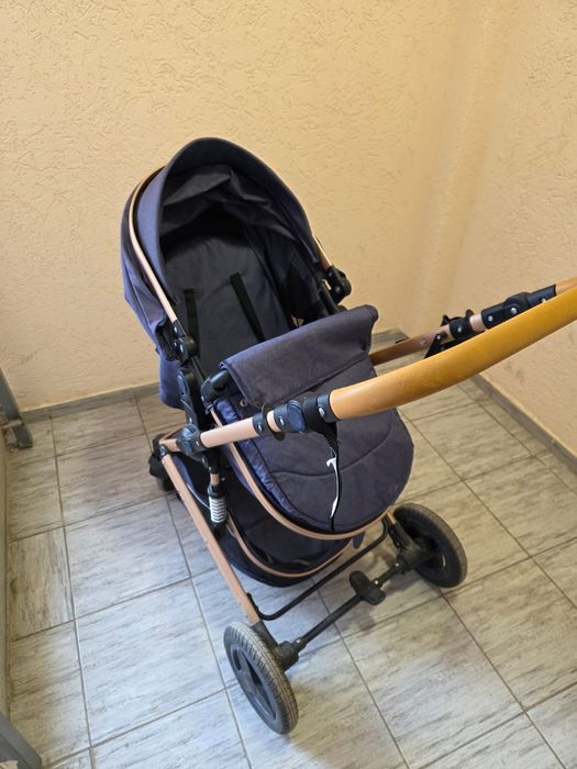 Продам коляску трансформер