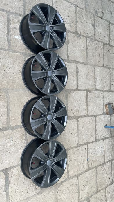 R18 диски на прадаже