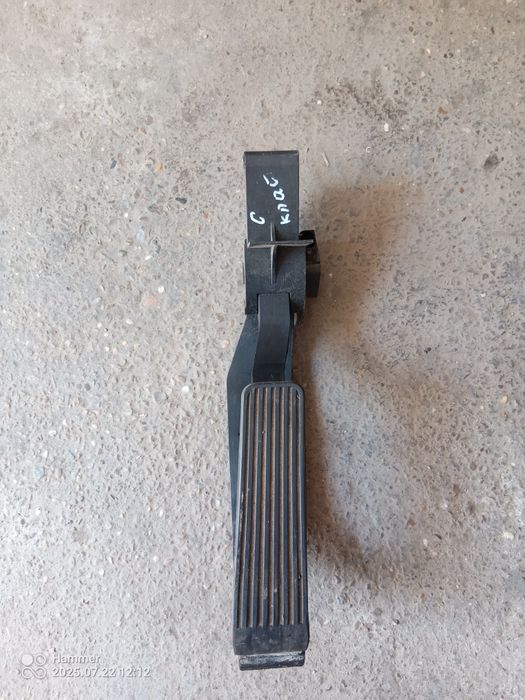 Педал  на газта с потенциометър mercedes w203