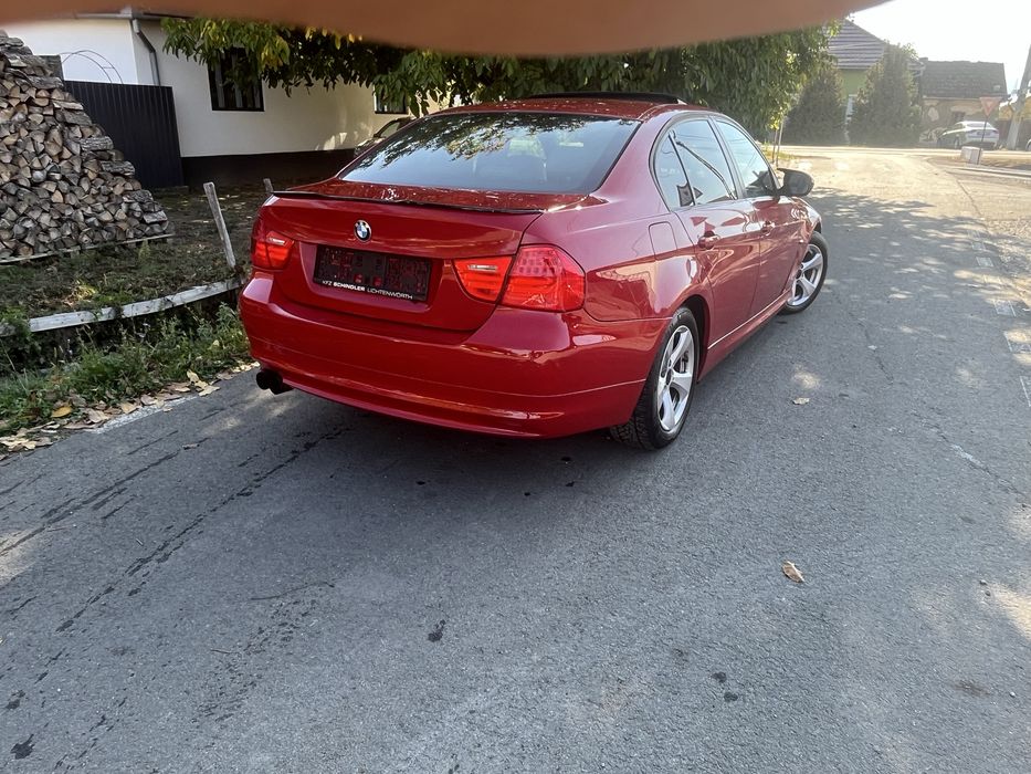 BMW 3 Series 2010 — imagine 4