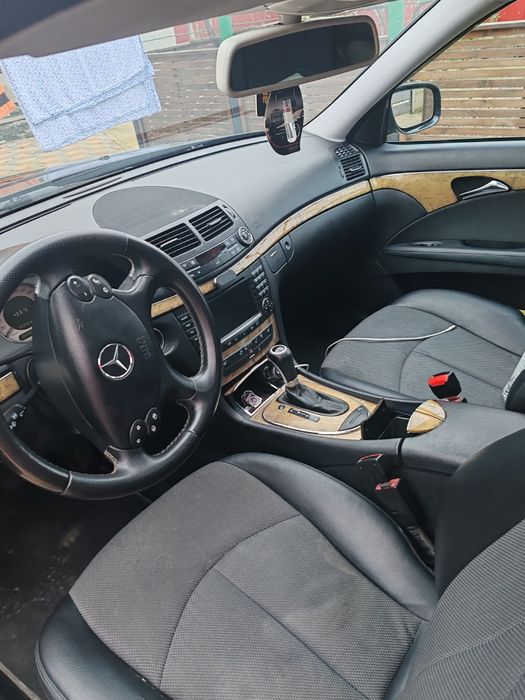 Mercedes -Benz de vânzare