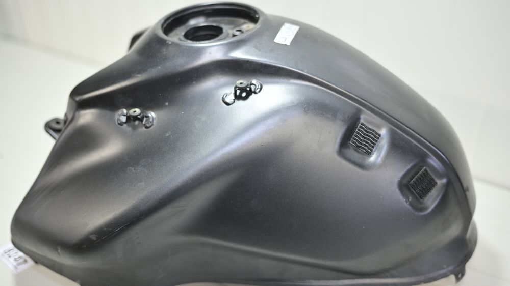Ducati Monster 937 2021 2025 Rezervor de benzina