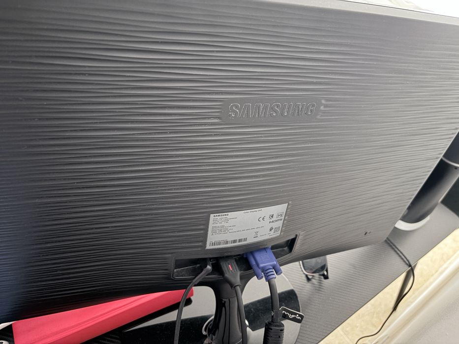 Monitor samsung.