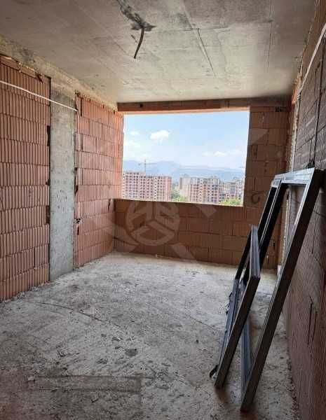 Продава се Двустаен апартамент в Пловдив, Христо Смирненски - 74 кв.м за 1300 €/кв.м - Снимка #2