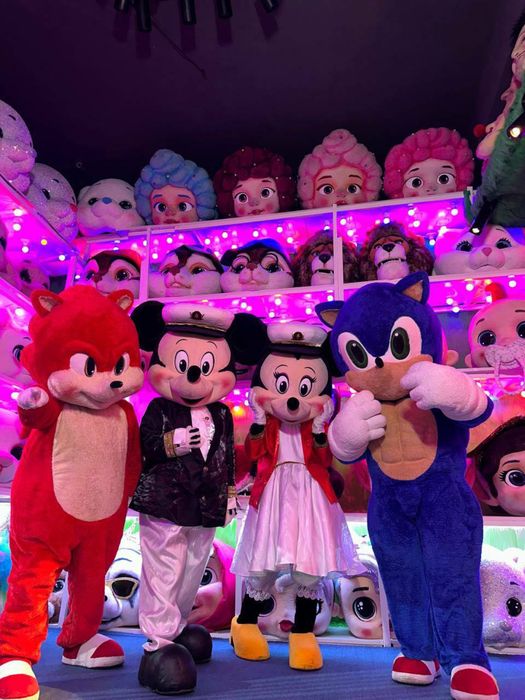 Ayiqlar tugulgan kun va raddomlarga