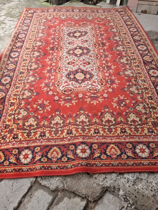 Срочно продаётся ковёр