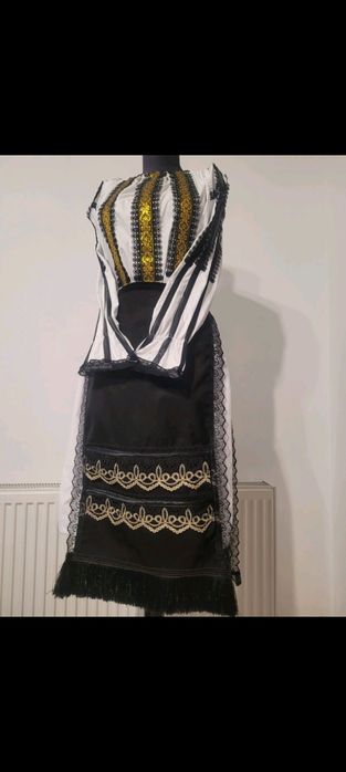 Costum popular nou