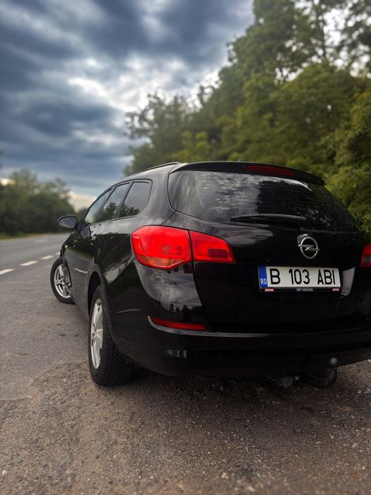 Se vinde ! Opel Astra J