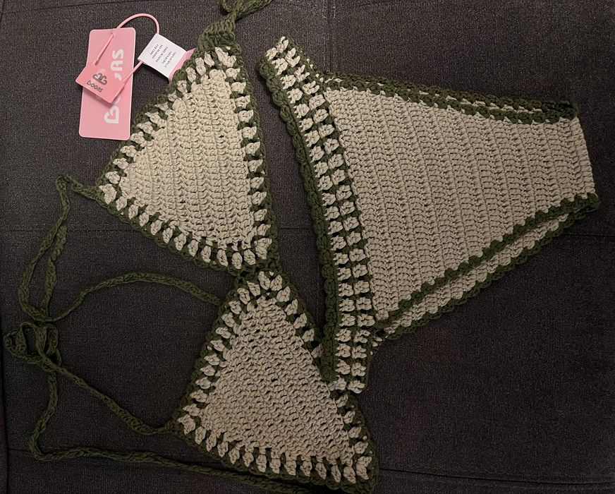 Бански от две части