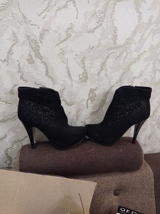 Батильоны  б/ у  38 размер