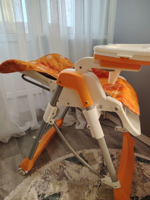 Продам стульчик для кормления