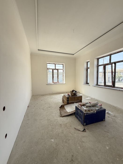 Срочно продаётся 1,3-сотик 5-х комн квартира в Сергели Ханабад