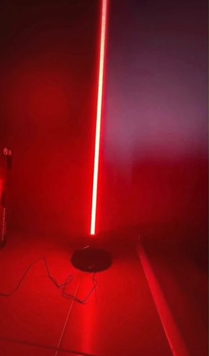 Lampa podea Philips RGBIC 140 cm cu telecomanda