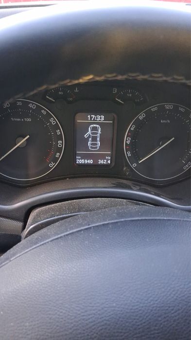 Skoda octavia 2 1.6 tsi 105 cp