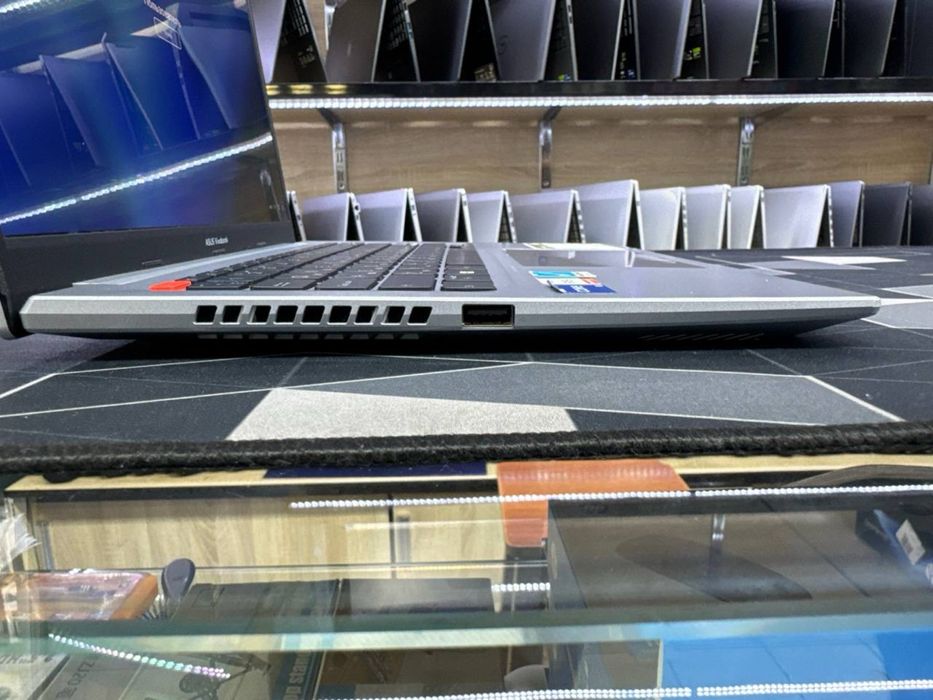 Asus Vivobook Core i5